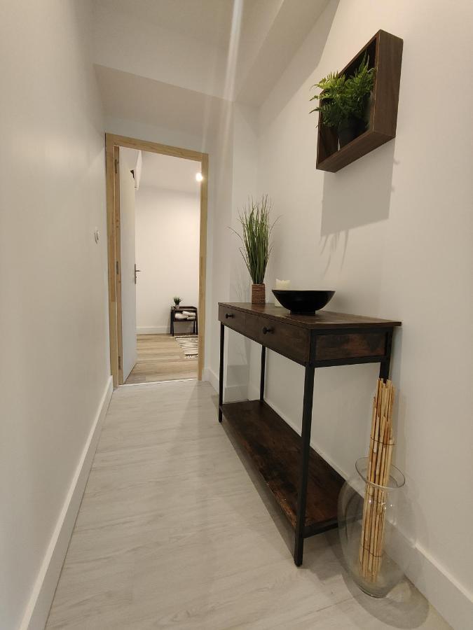 Bon Encontre, Allee De La Vierge Apartment *